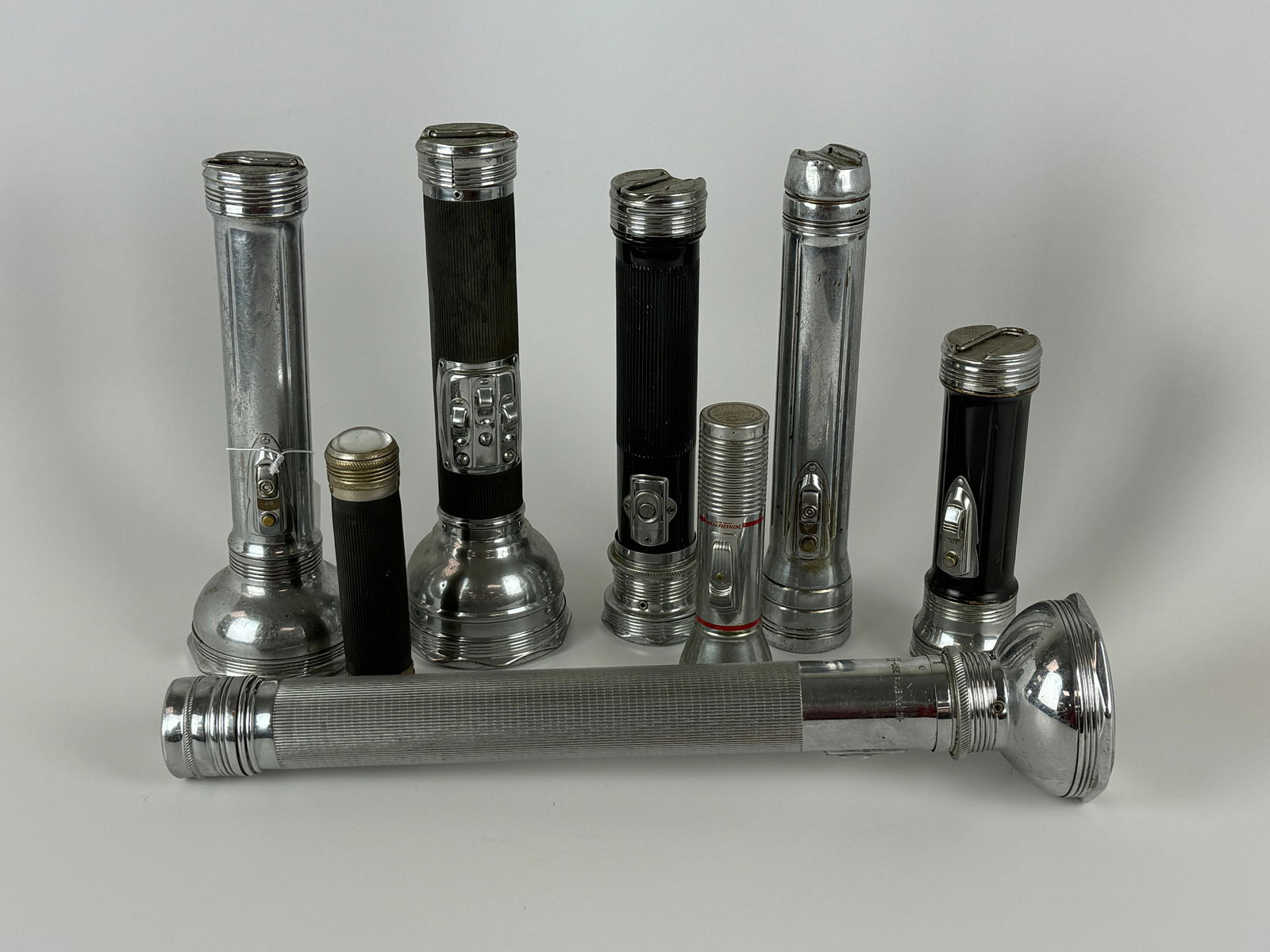 8 Winchester Flash Lights (1 of 5)