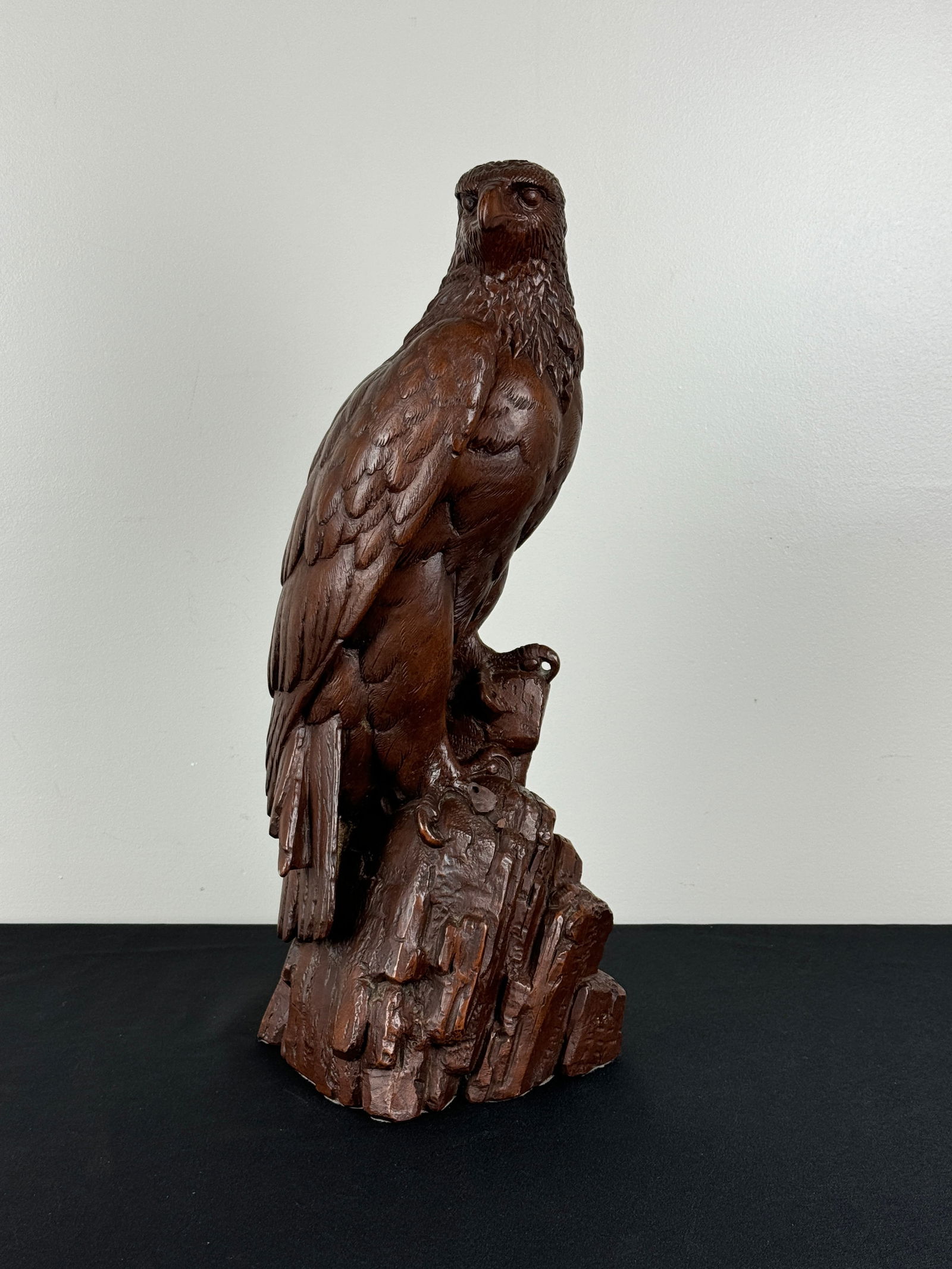 Bald Eagle Contemporary Decorative Sculpture (1 of 5)