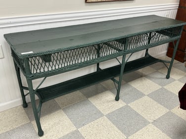 Bar Harbor Wicker Sofa Table