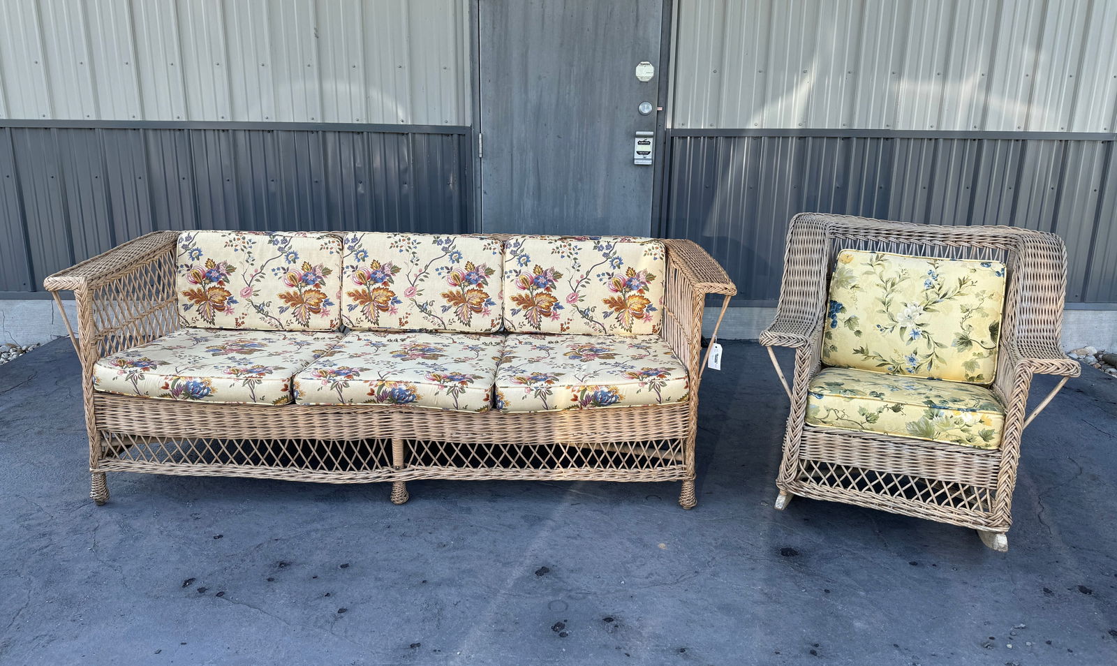 Bar Harbor Shawl Collar Even Arm Sofa & Rocker (1 of 6)