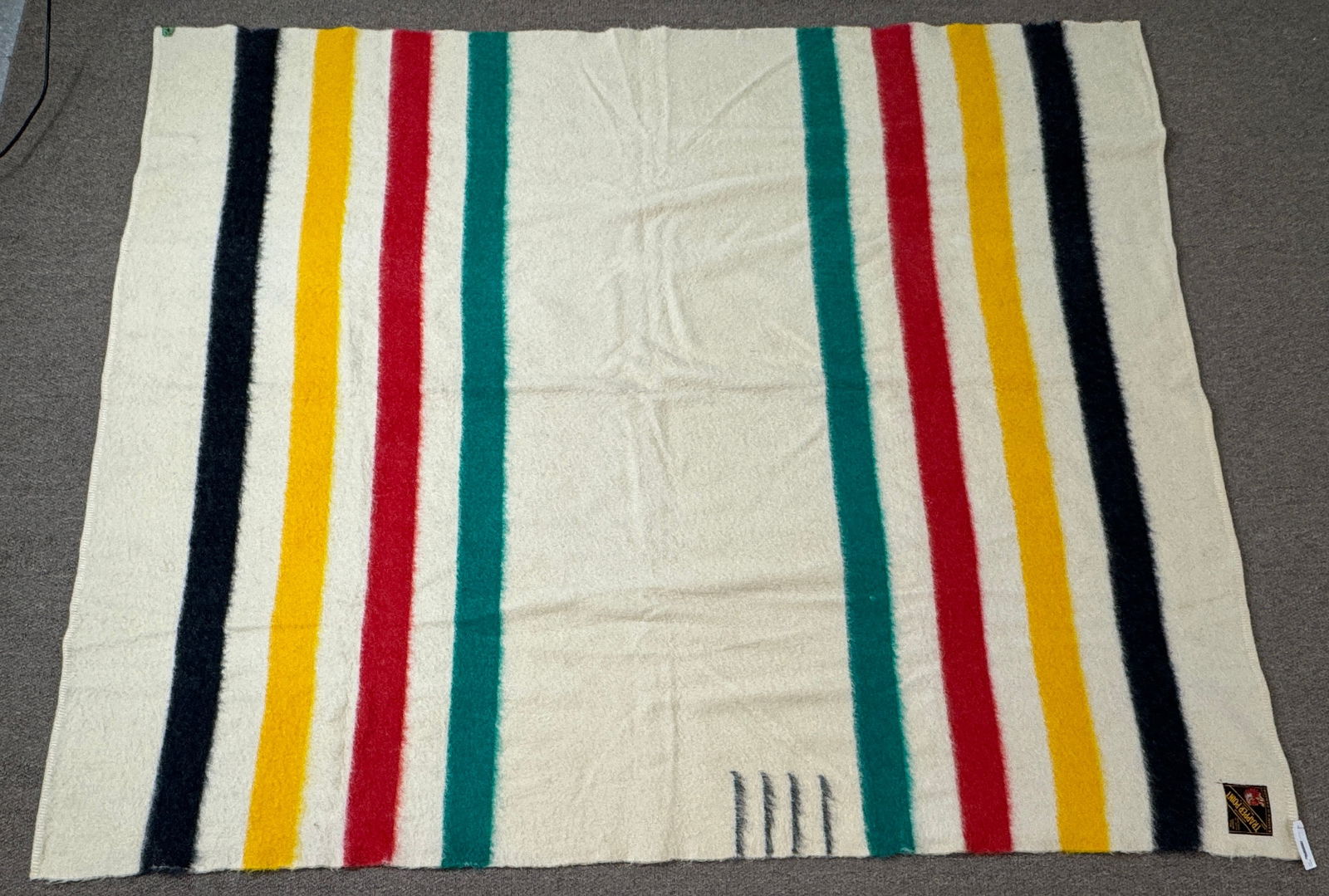 Wool Trapper Point Blanket (1 of 5)
