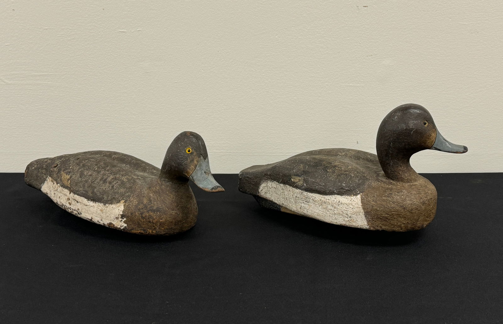 2 Hen Redhead Duck Decoys (1 of 5)