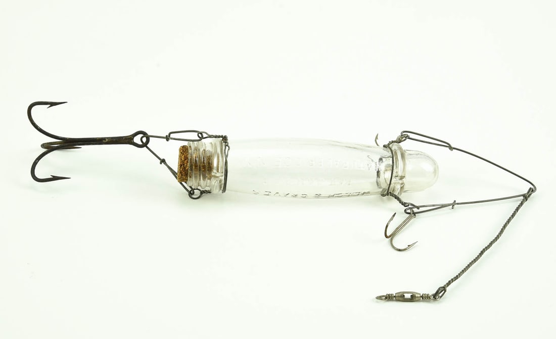 Musky Welch & Graves Minnow Tube Auction