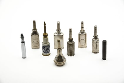 9 Vintage Reel Oilers