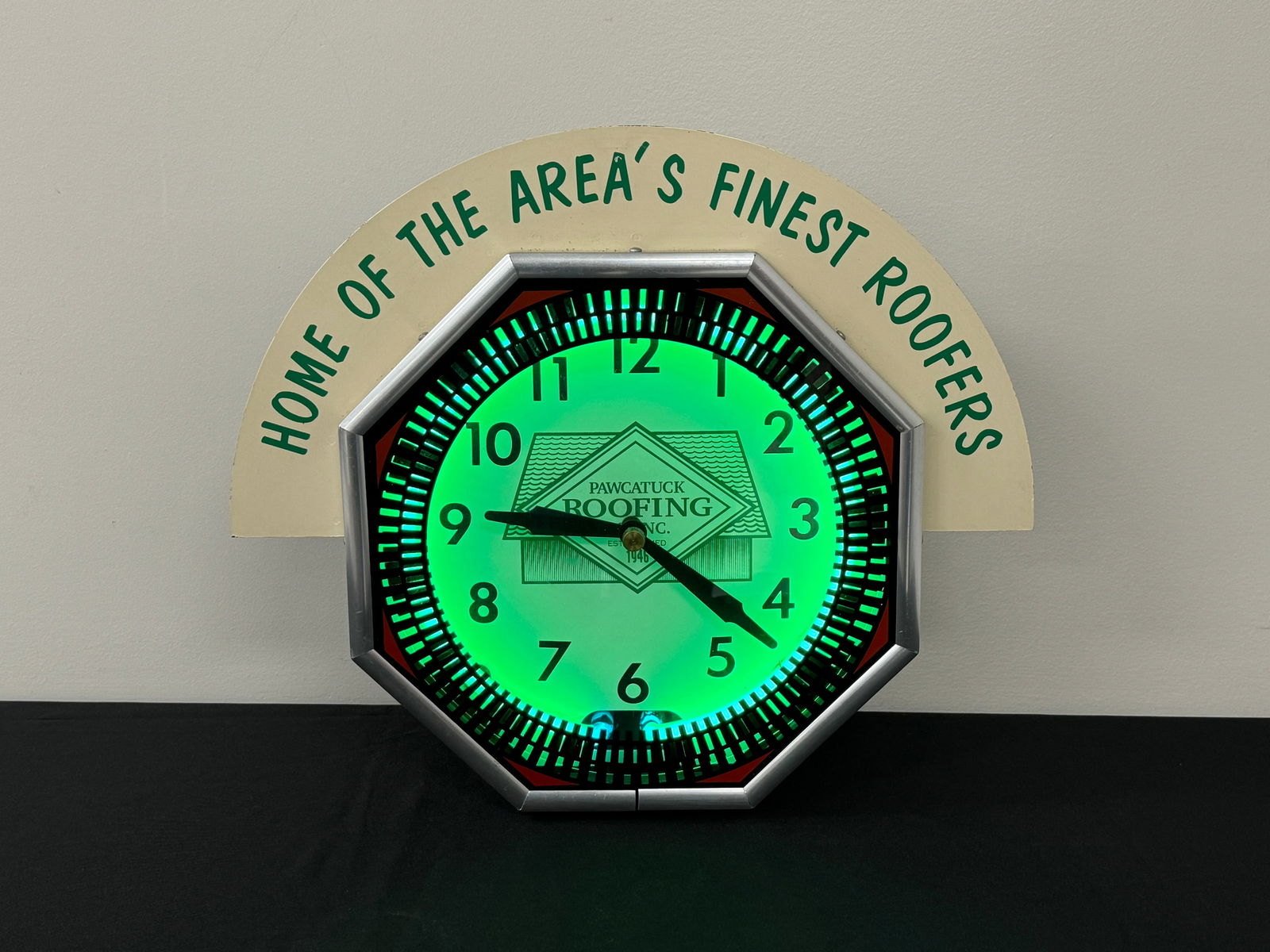 Pawcatuck Roofing Co. Neon Advertising Clock (1 of 4)