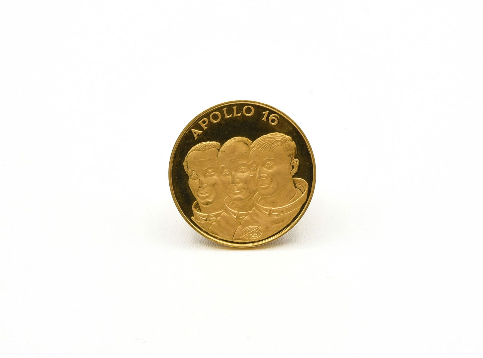 1972 Apollo Gold Coin - 7 grams: marked 900
