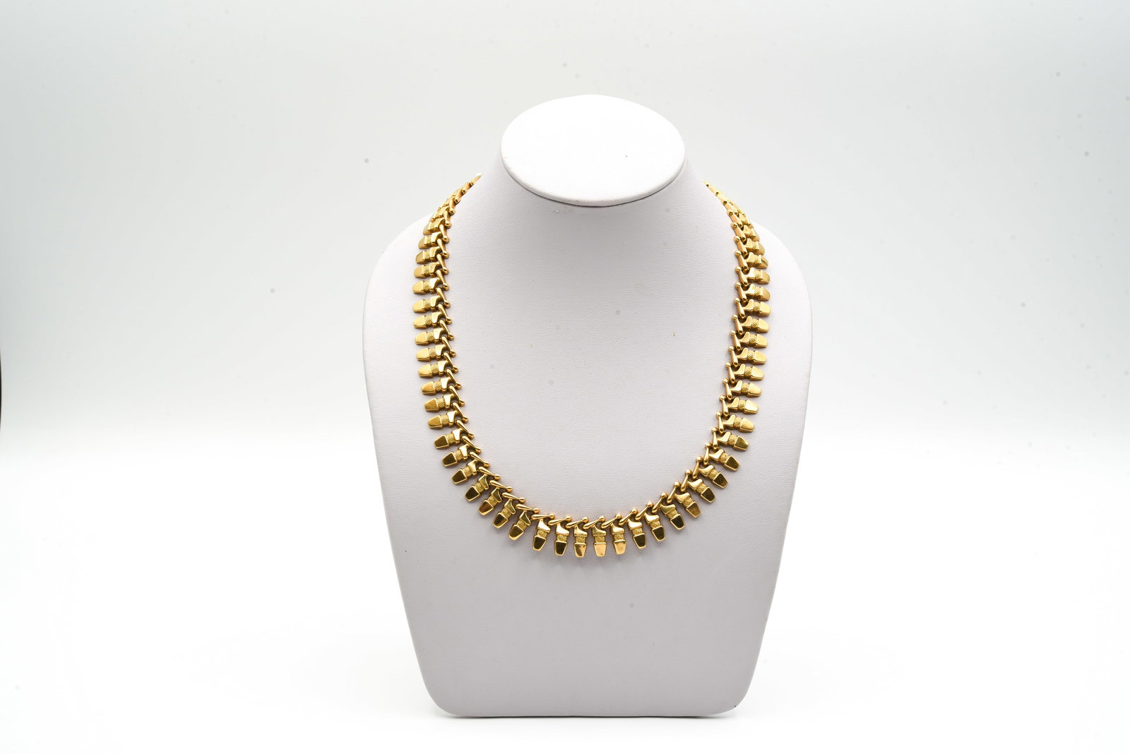 18kt Gold Necklace - 35.7 grams (1 of 4)