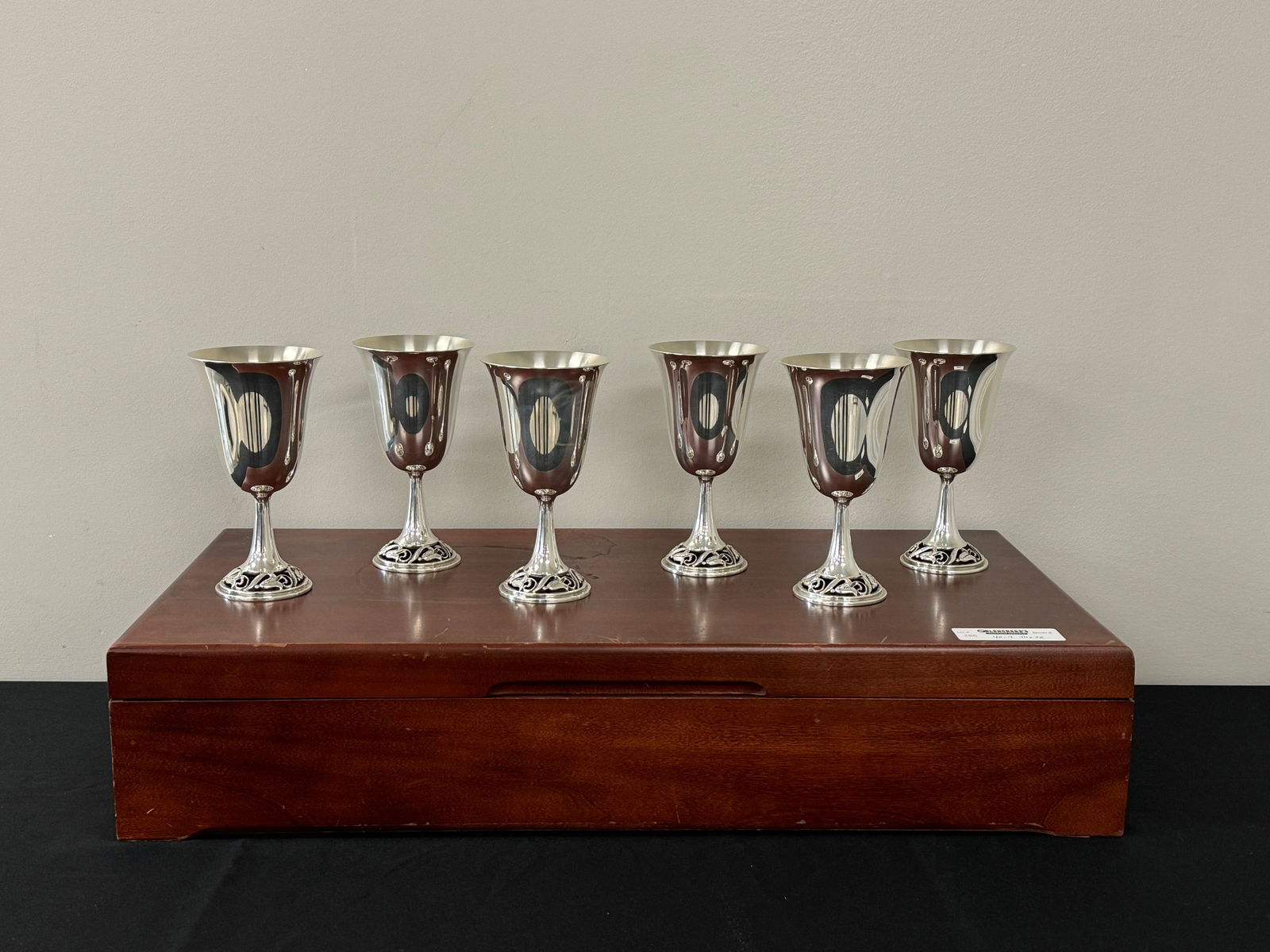 6 Sterling Silver Goblets in Case - 40.4 Troy Oz. (1 of 4)