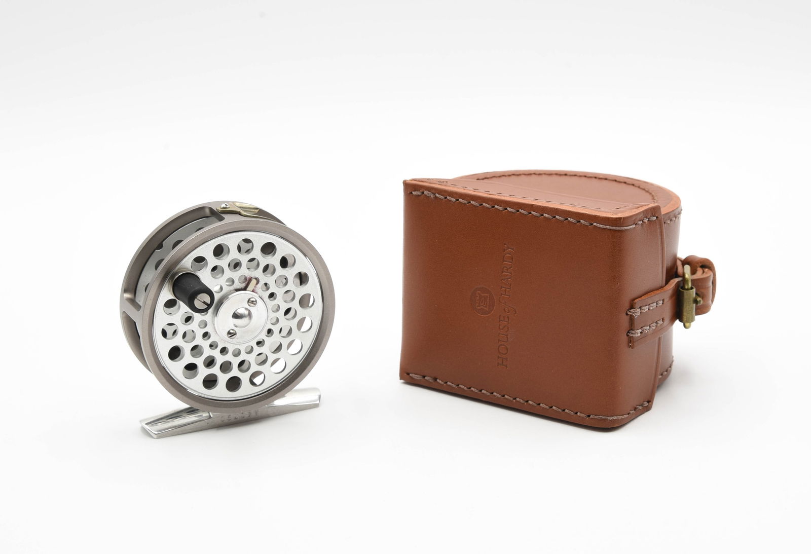 Hardy Flyweight Trout Reel (1 of 5)