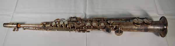 Buescher (Elkhart, IN) Soprano Sax: silver plated with gold plated in the bell in original case. Serial #226178. Provenance: from the Thomas Duda Estate, Canton, NY.