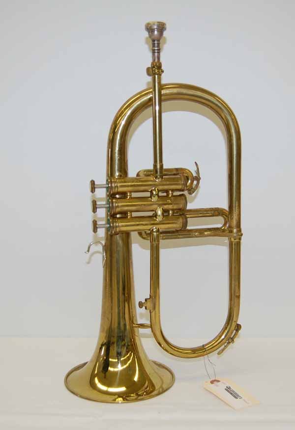 Olds Flugelhorn 3 valve: all original, original lacquer. Serial #276073. Provenance: from the Thomas Duda Estate, Canton, NY.