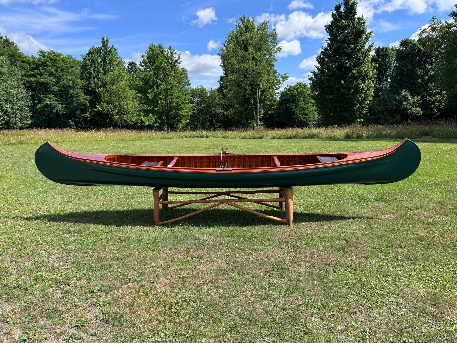 www.liveauctioneers.com