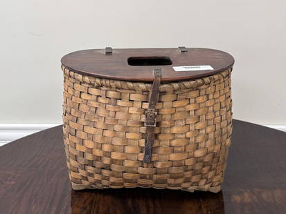 Center Hole Basket Weave Fishing Creel: solid wooden lid with leather hinges. 13" x 9" x 8" deep.