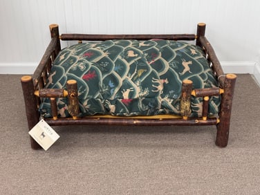 Old Hickory Dog Bed w/ Orvis Dog Pillow