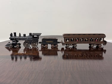 Ives Cast Iron Presidential 3 Piece Train Set
