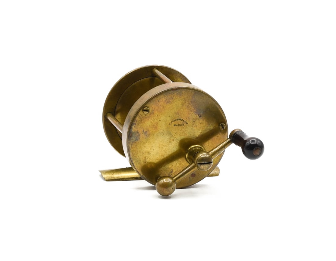 F. Vom Hofe & Son Ball Handle Reel (1 of 3)
