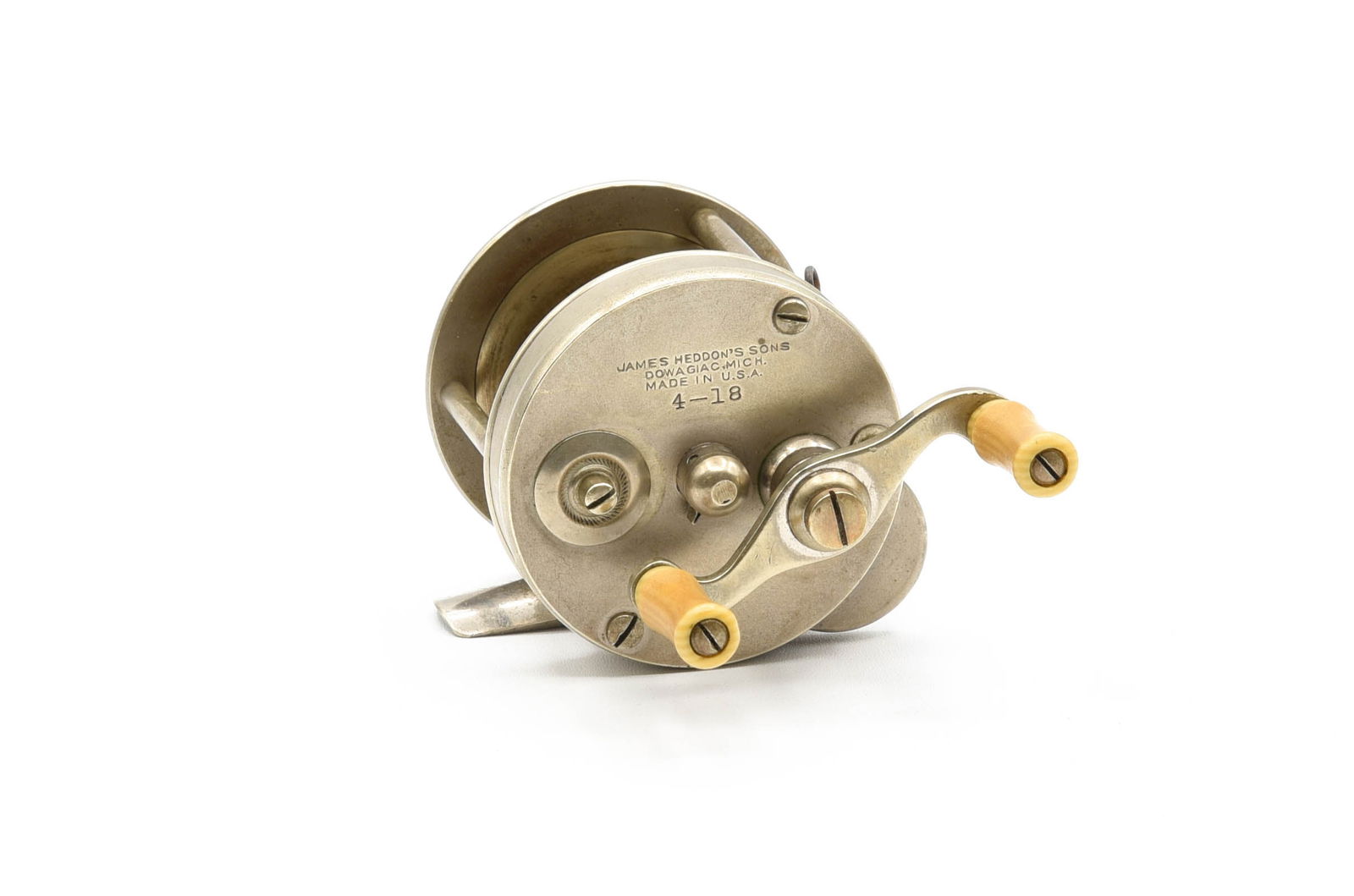 Heddon Model 4-18 Casting Reel (1 of 3)