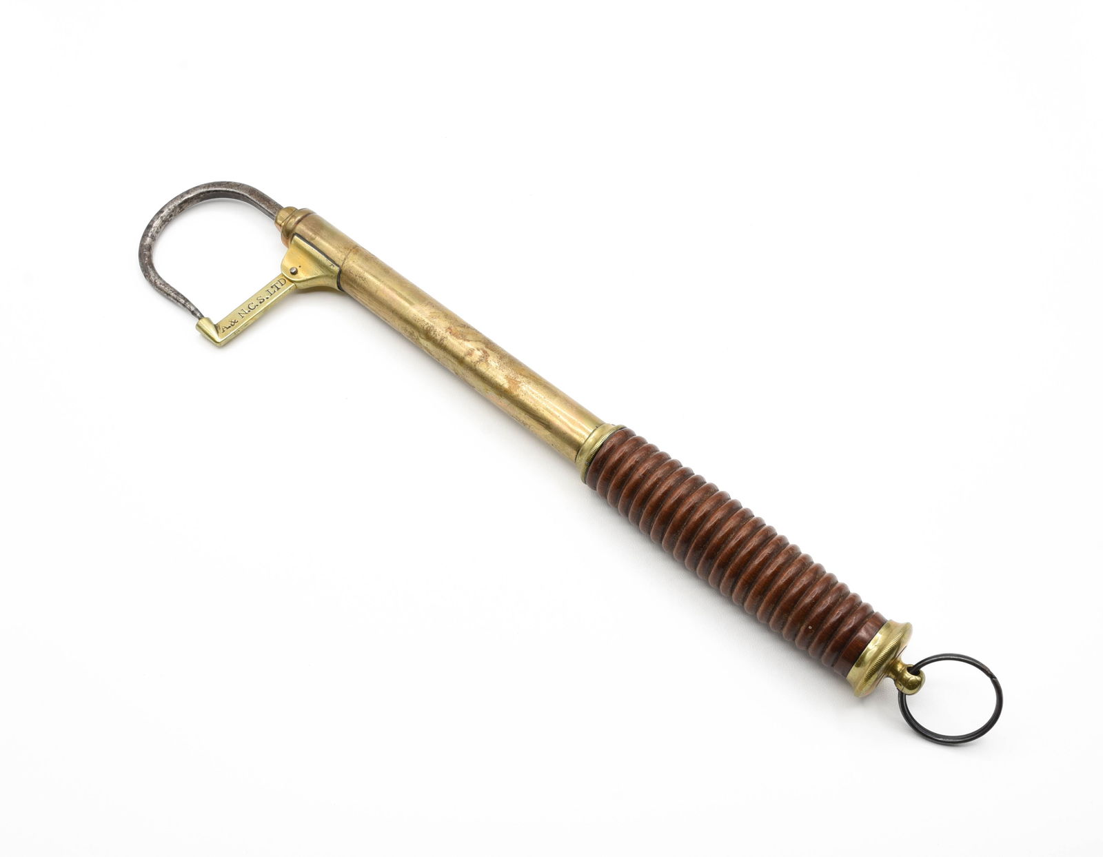 Early A.& N.C.S. Ltd Telescopic Gaff (1 of 2)