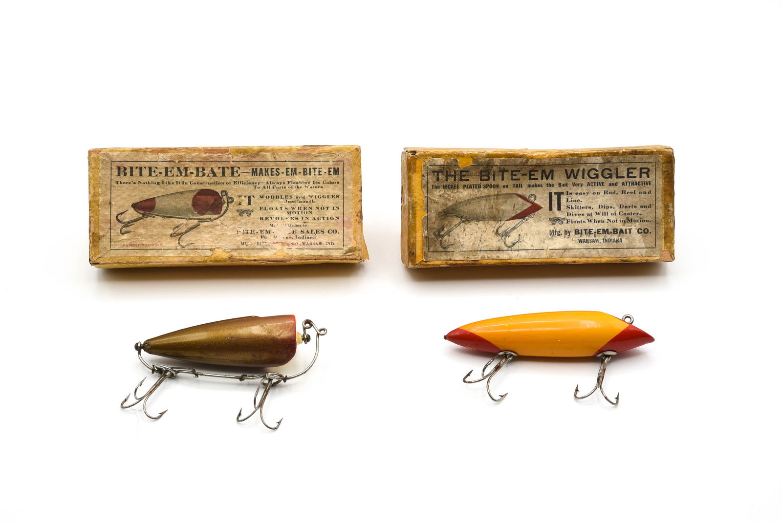 Bite-Em-Bate & Wiggler Picture Boxes (1 of 3)