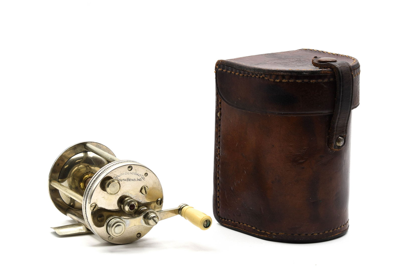 South Bend 1131 Casting Reel (1 of 3)