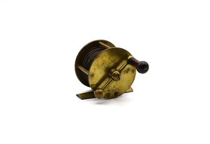 Unmarked Single Action Ball Handle Reel
