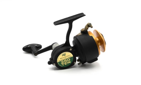 A&F 250 TEN Spinning Reel