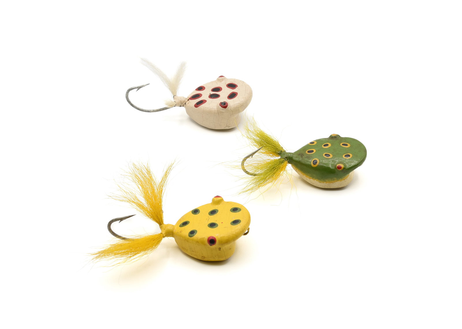 3 Muk-Cha-Ko Surface Frogs (1 of 2)