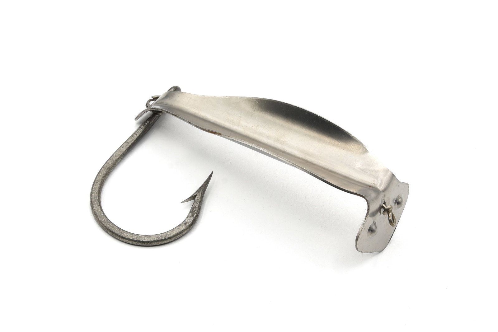 Creek Chub Tarpon "Salt Water Champ": By far the rarest of the Champ series, considered the tarpon model, rigged with one massive Pflueger-Sobey single hook and measuring 5 3/8" in length. Factory sold in plated nickel with no eye shadow,