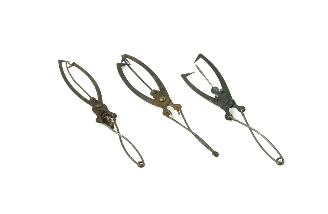Monarch Automatic Fish Hooks