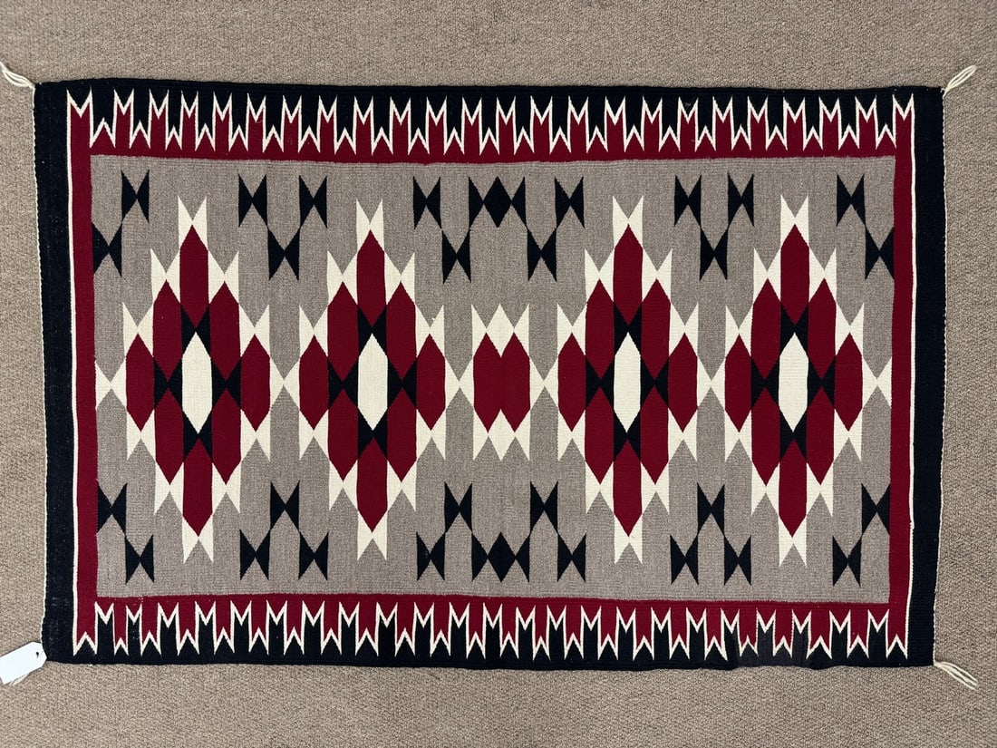 Navajo Rug (1 of 4)
