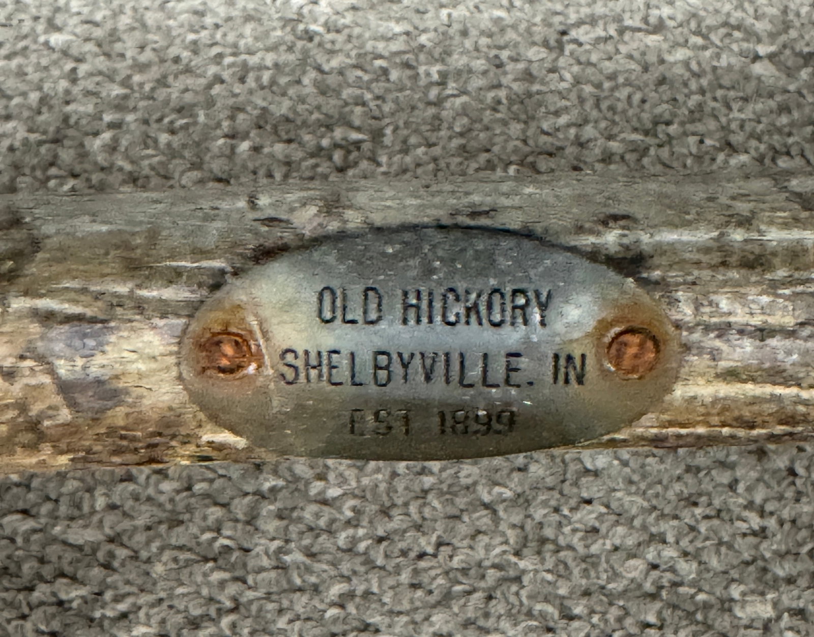 Contemporary Old Hickory Settee - 4