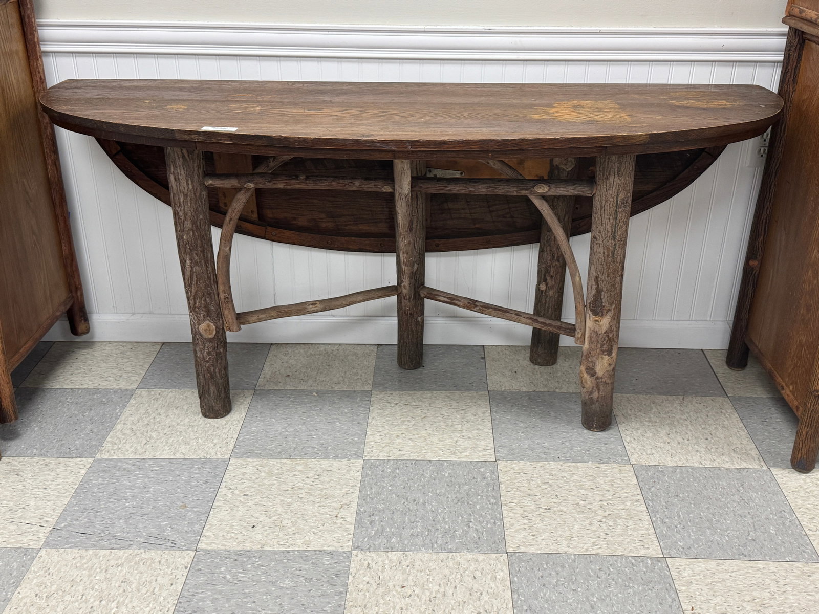 Old Hickory Oval Drop Leaf Dining Table (1 of 5)