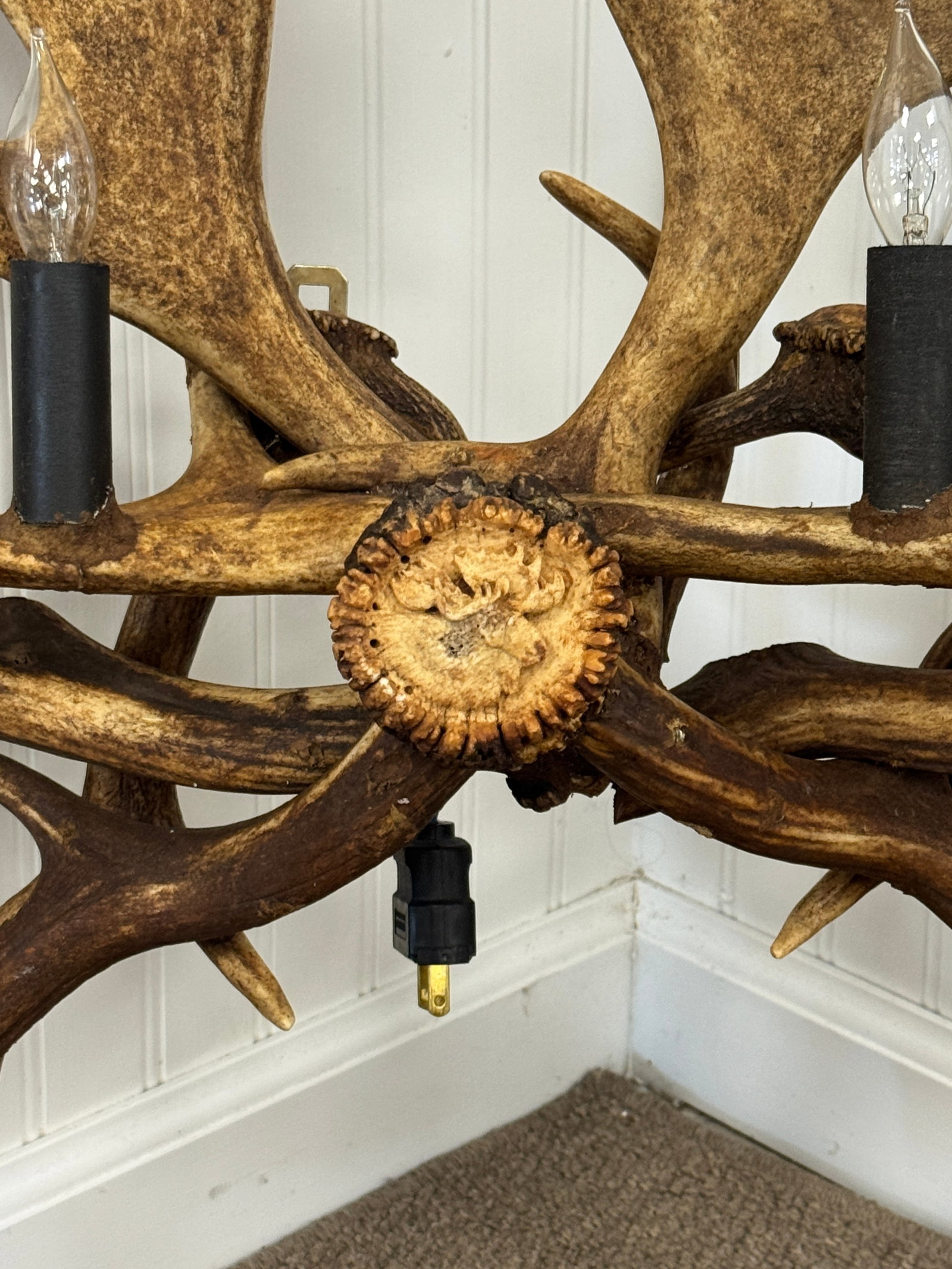 Fallow Deer Wall Light Fixture - 4