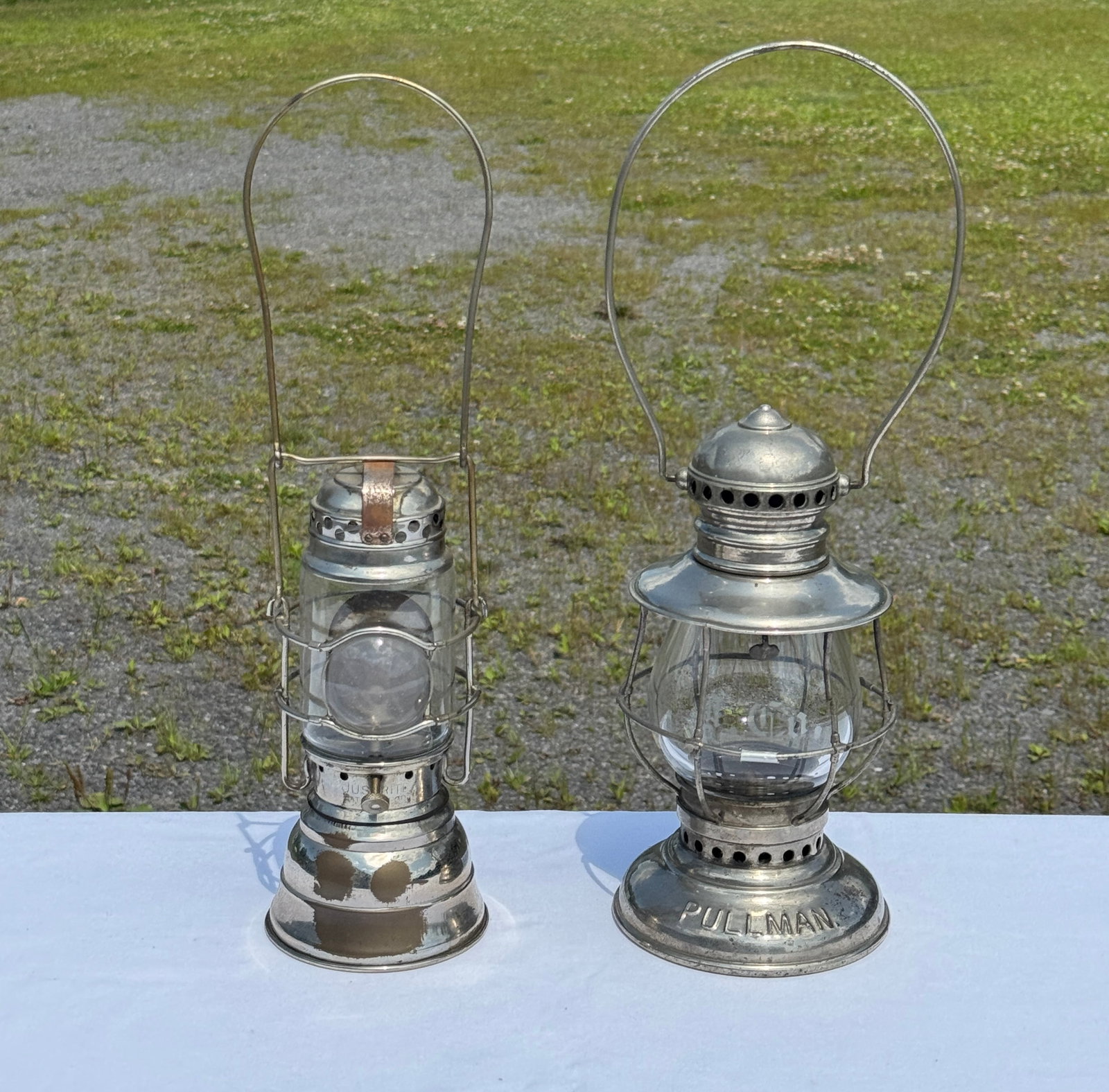 Pullman Railroad Lantern & Just Right Lantern (1 of 3)