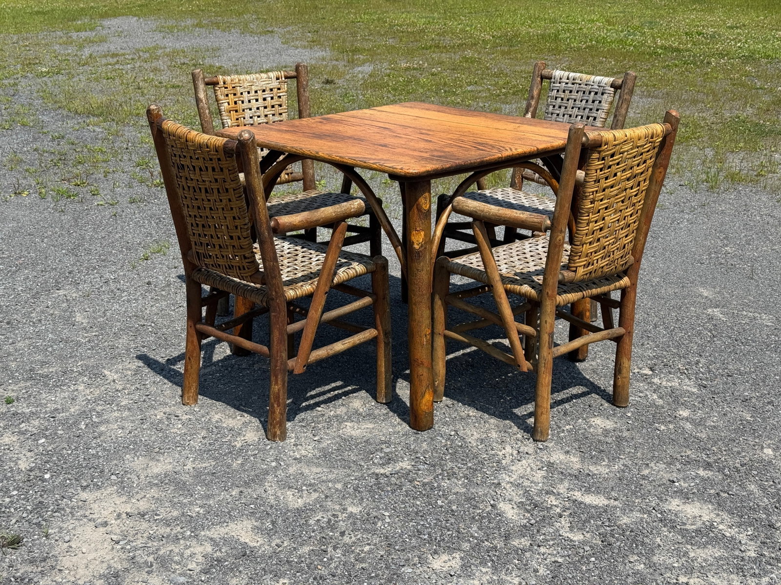 Old Hickory Table & 4 Arm Chairs (1 of 7)