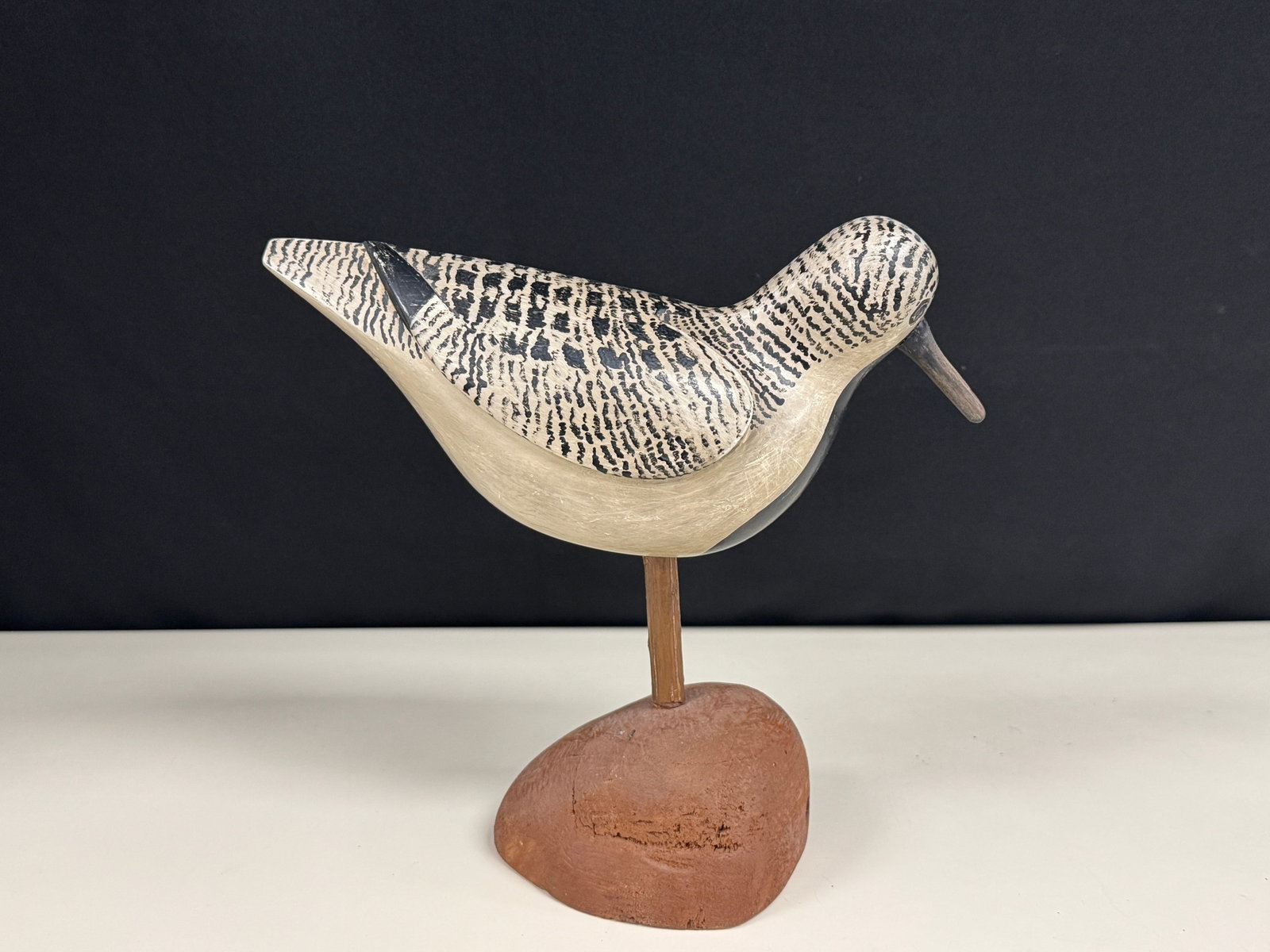 Chief Cuffee Style Shorebird: carved by Jim Hutchinson.