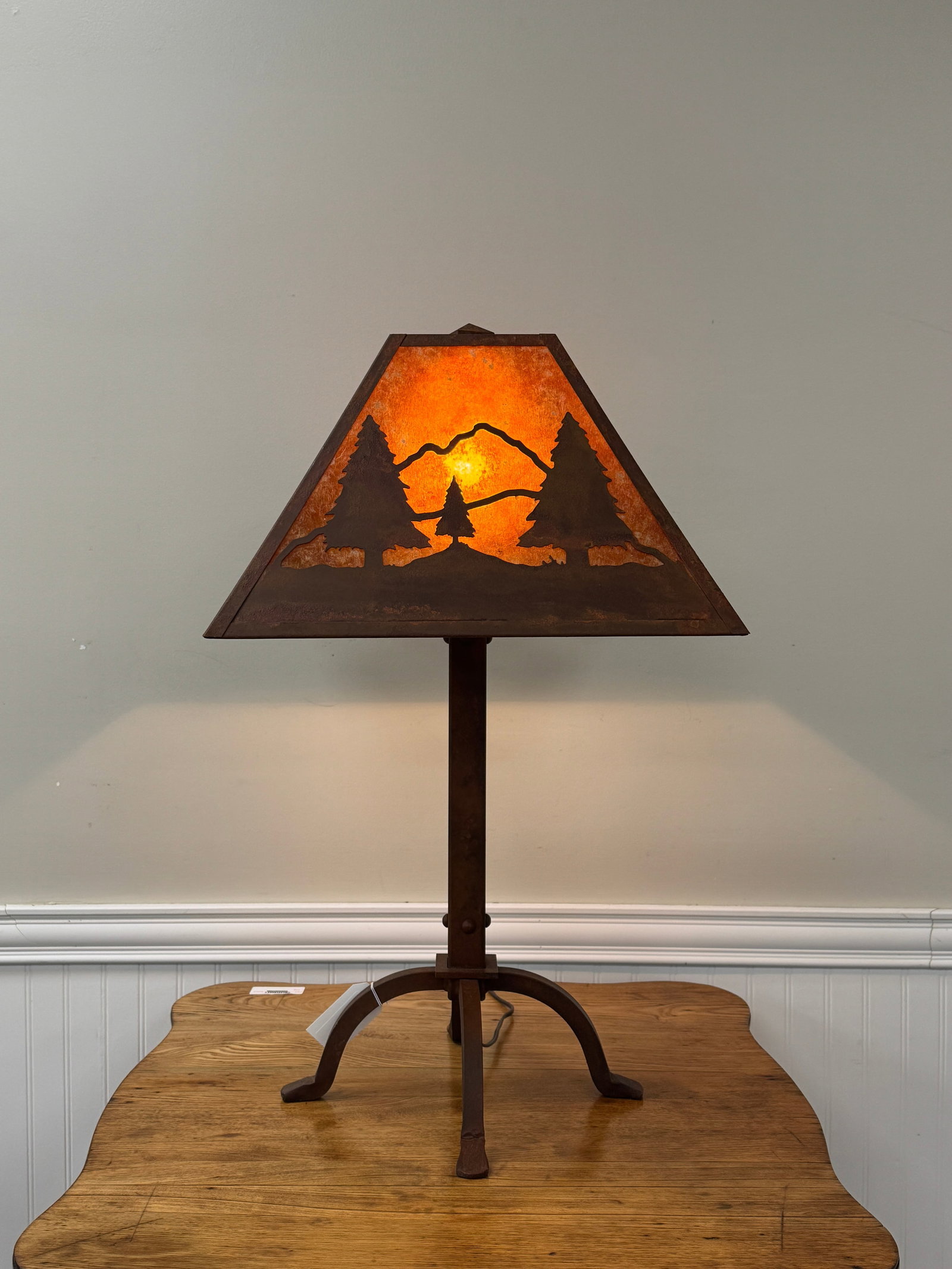 Adirondack Table Lamp with Mica Shade (1 of 4)