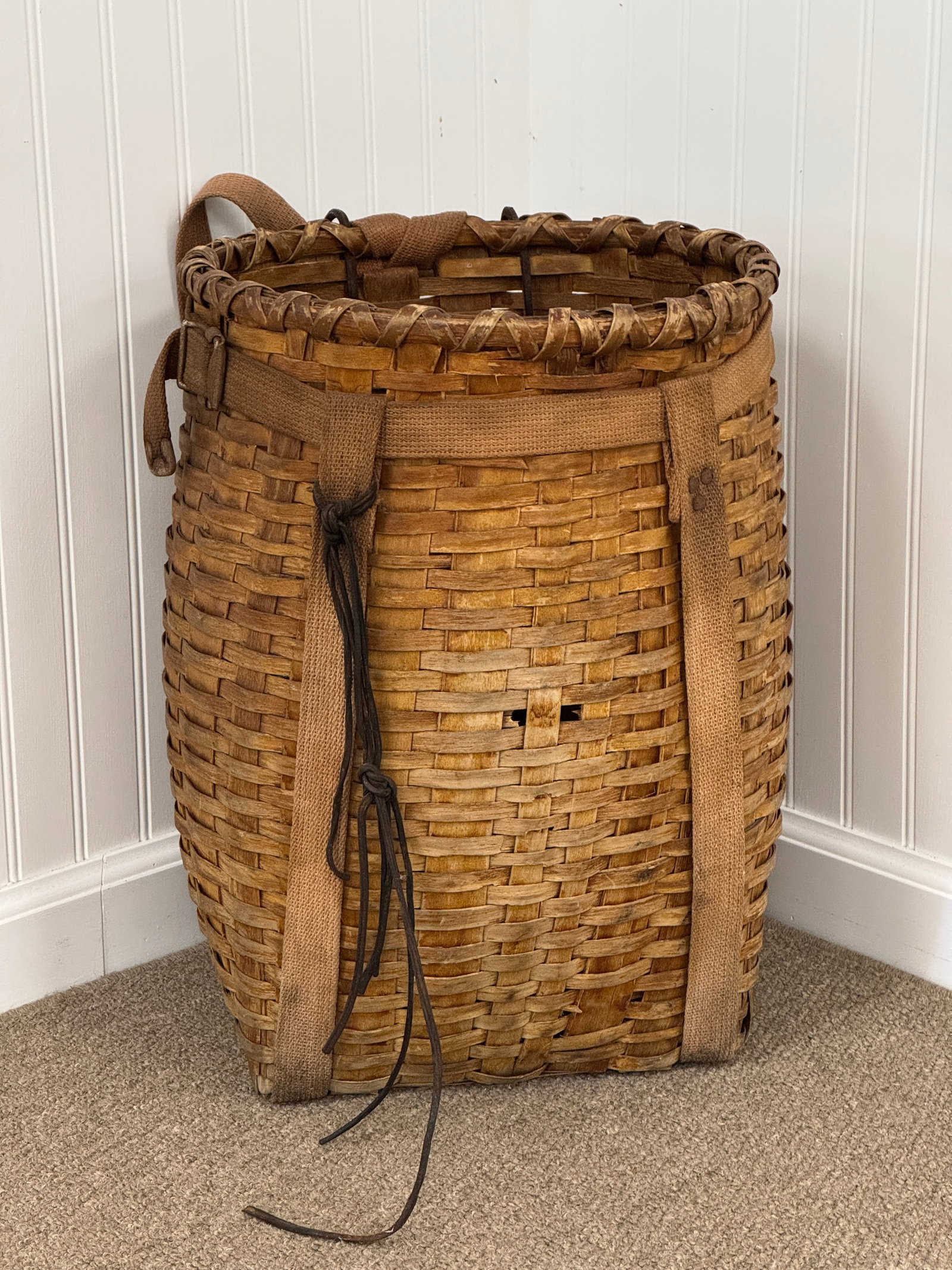 Adirondack Pack Basket From Whitney Park (1 of 3)