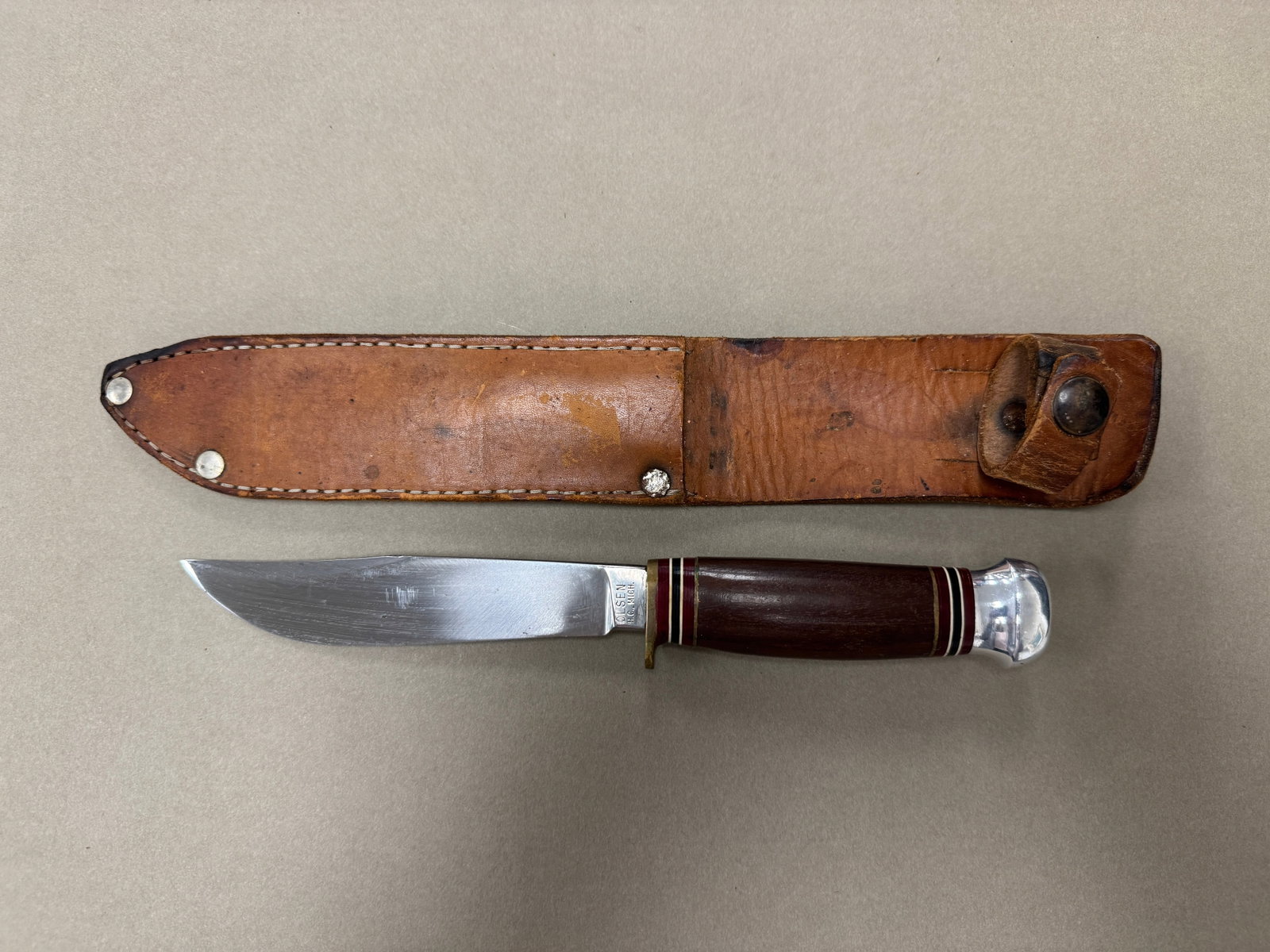 Olsen Hunting Knife with Leather Sheath (1 of 2)