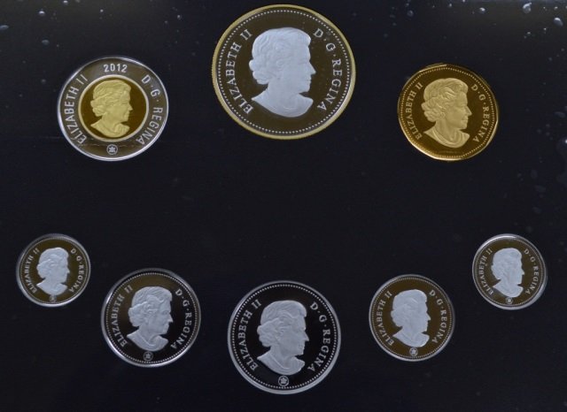 2012 Canadian Fine Silver Proof Set (1 of 2)