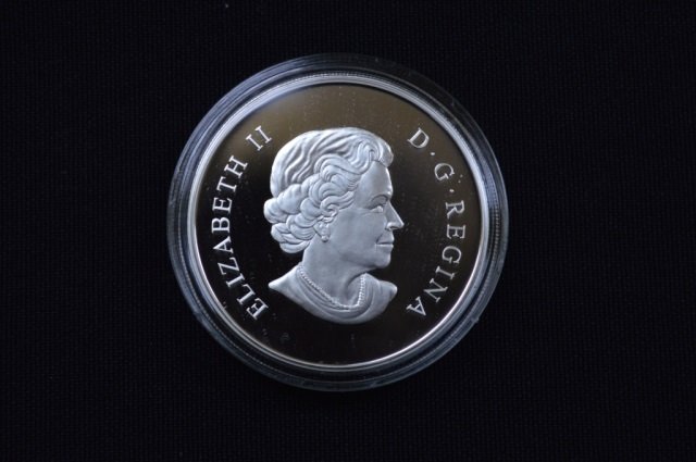 2006 Canadian Sterling Silver $30 Coin - 1 oz: Dog Sled Team