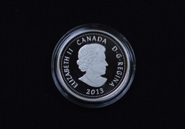 2013 Canadian Fine Silver $4 Coin - 7.96 grams (1 of 3)