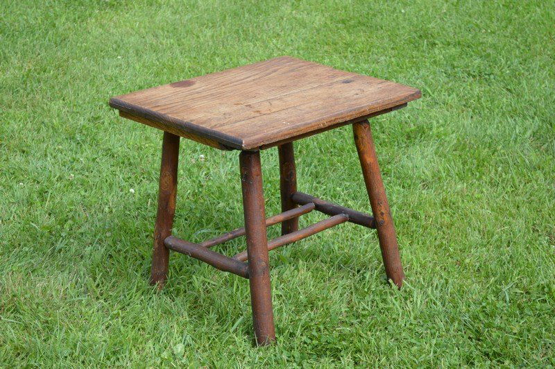 Old Hickory Side Table (1 of 2)