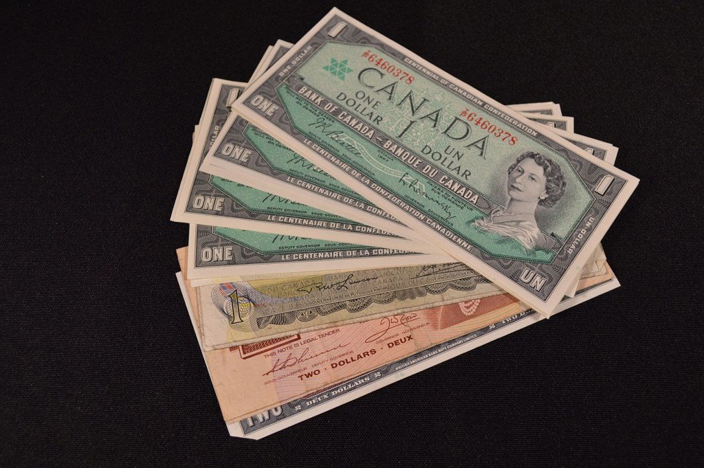 Vintage Canadian Currency - $18 Face Value (1 of 1)