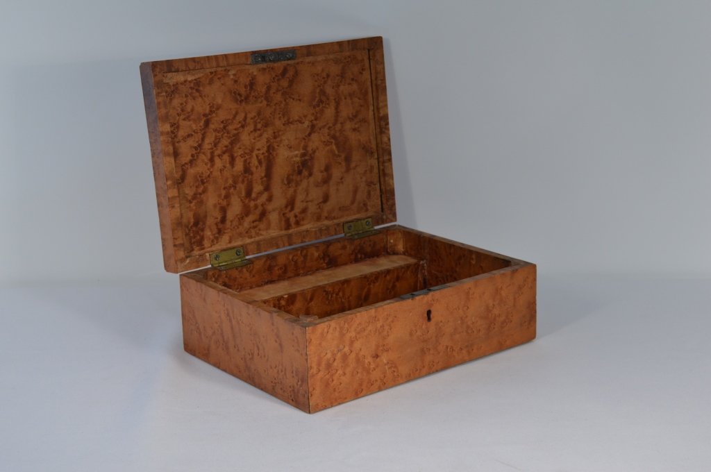 Birdseye Maple Document Box (1 of 3)