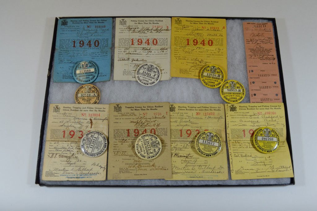 9 NYS Hunting Buttons and Paper Licenses (1 of 1)
