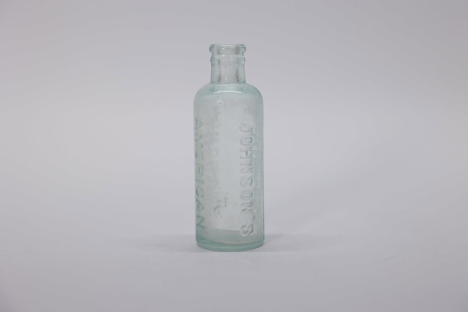 Antique Johnson's American Anodyne Liniment (1 of 5)