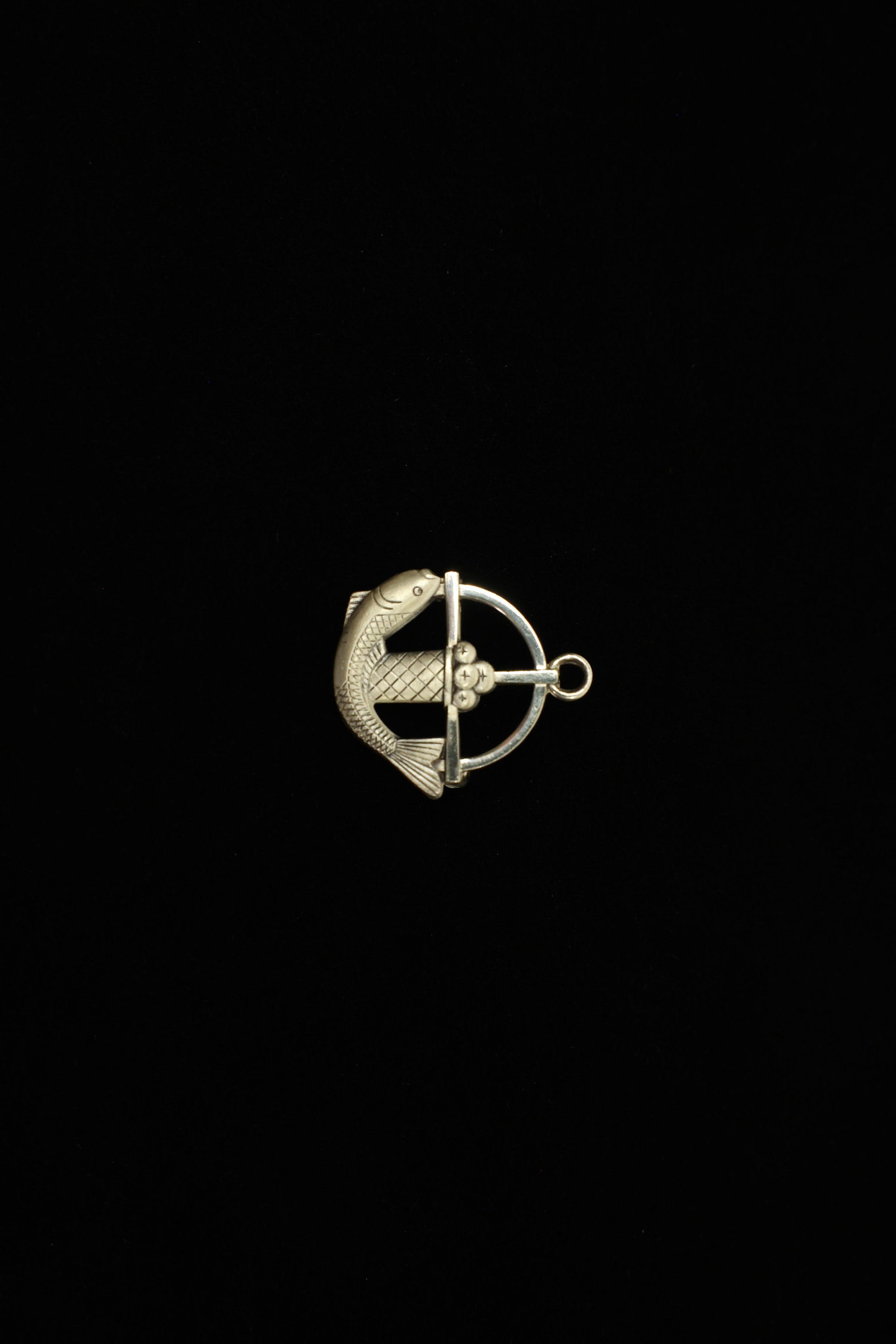 Creed Sterling Loaves & Fishes Cross Pin Pendant (1 of 2)