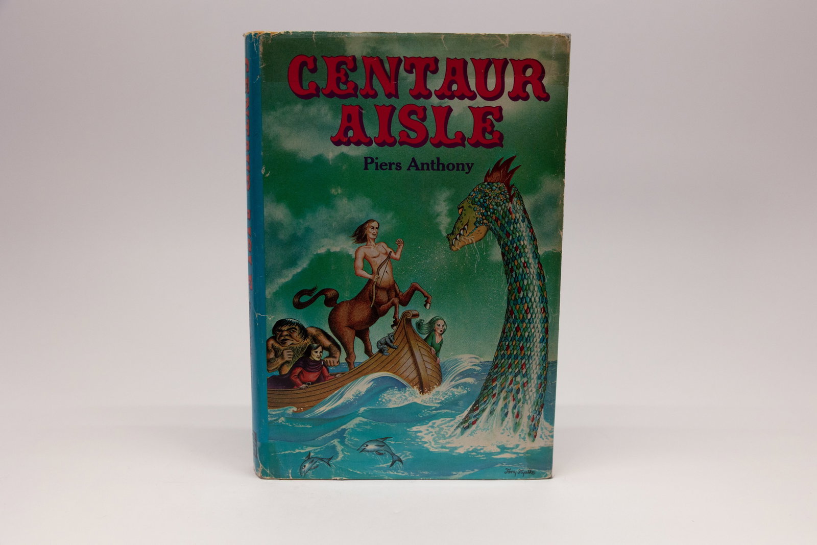 Piers Anthony, Centaur Aisle, Xanth Hardcover: Excvellent cover art!Description:Hardcover edition of "Centaur Aisle" by Piers Anthony, copyright 1981, a Del Rey Book published by Ballantine Books, New York. This is the fourth novel in Anthony's