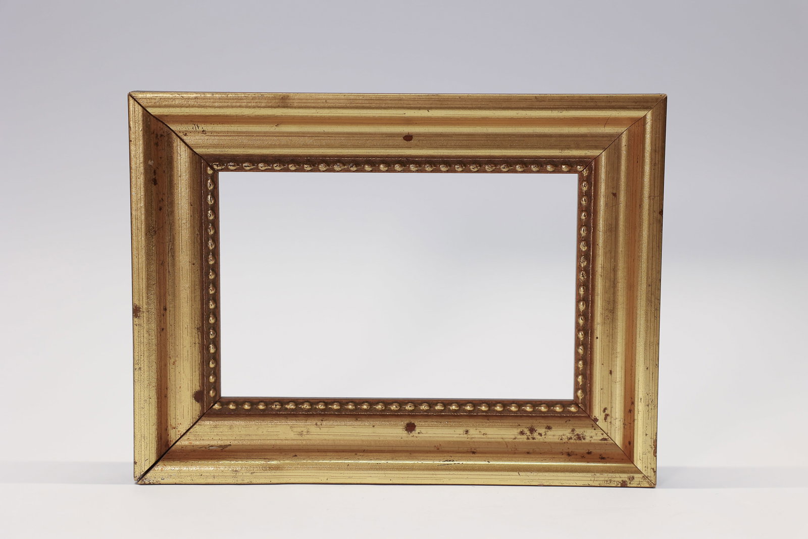 Gold Picture Frame (1 of 4)